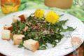 Салат с одуванчиками