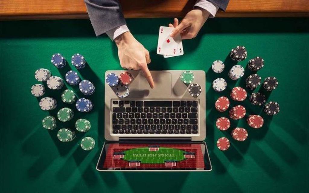 Покерные румы с фрироллами: как найти подходящий турнир?